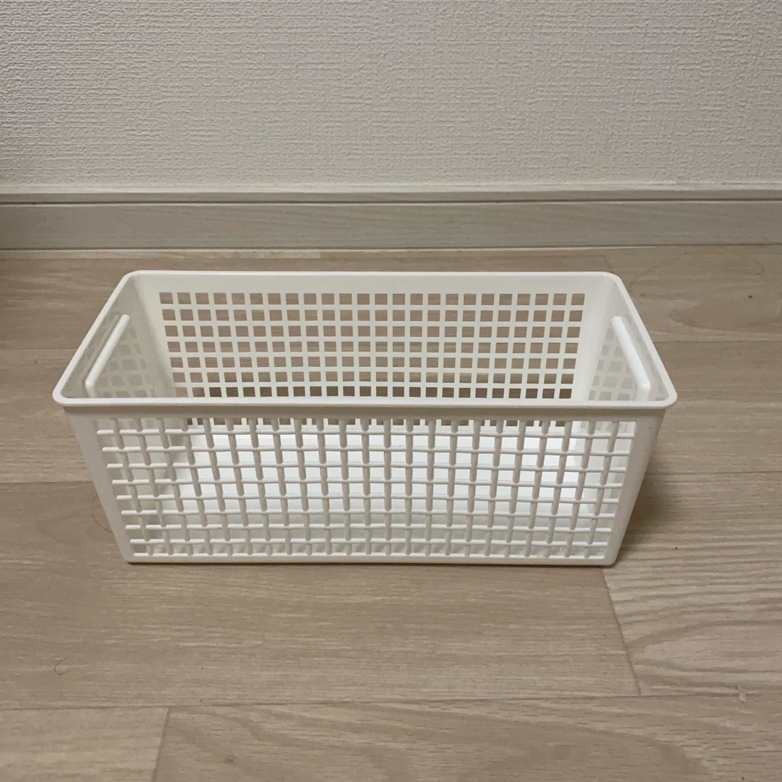 100均トリムバスケット スリム ホワイト(8/2までの販売)の写真2枚目