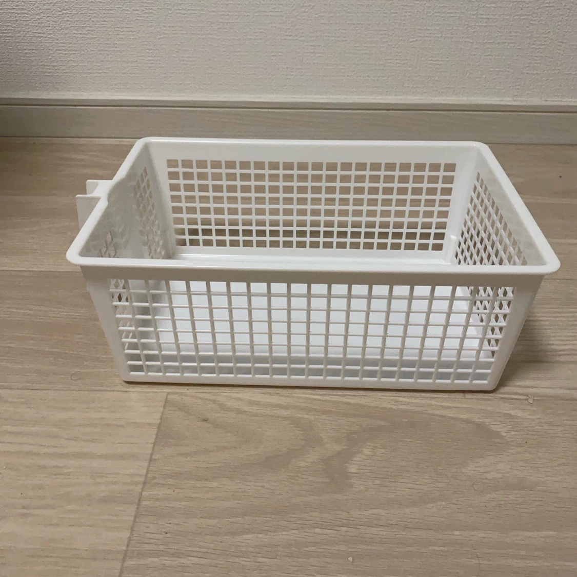 収納バスケット ホワイト 2個セット(8/2までの販売)の写真2枚目