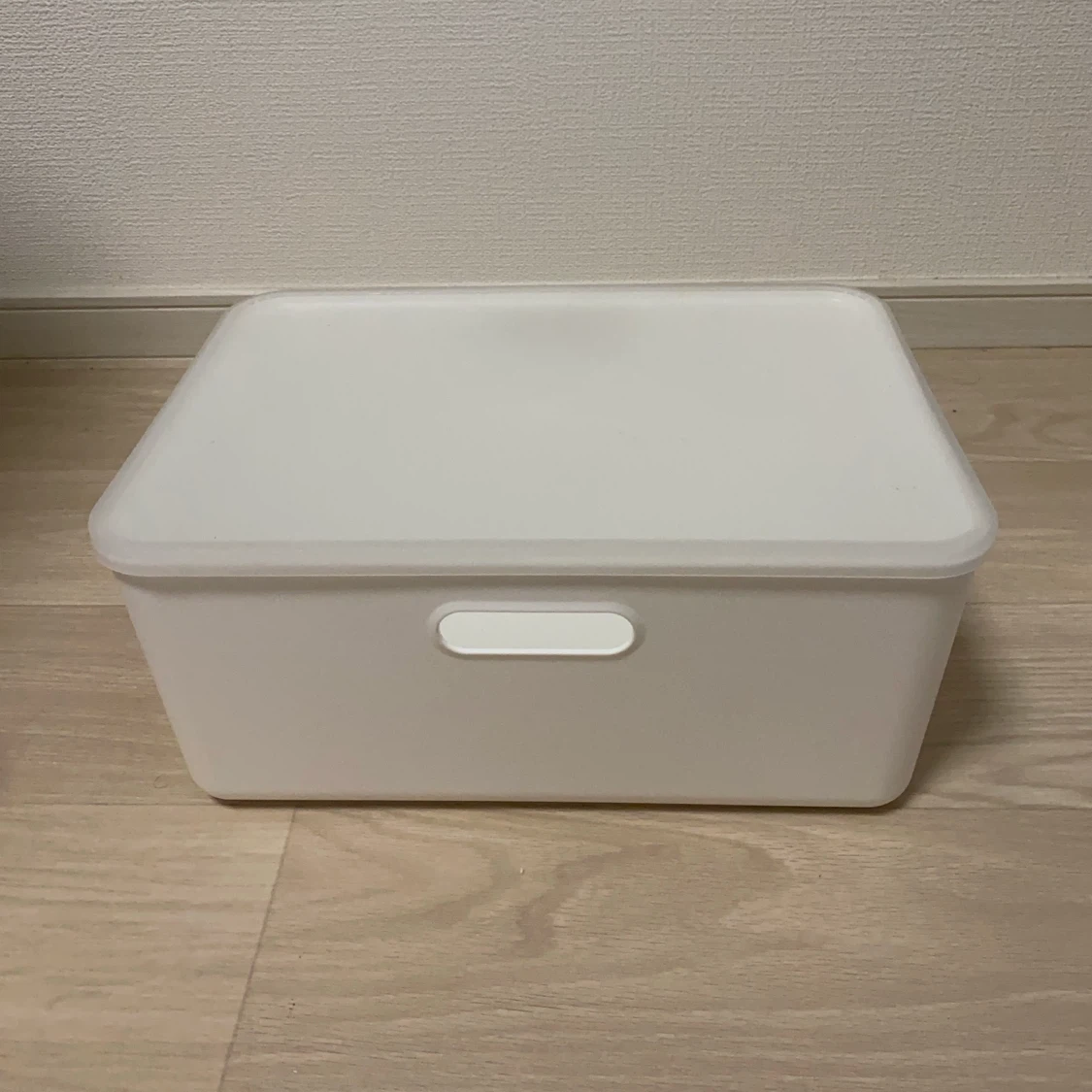 100均　ポリプロピレン収納ケースの写真2枚目