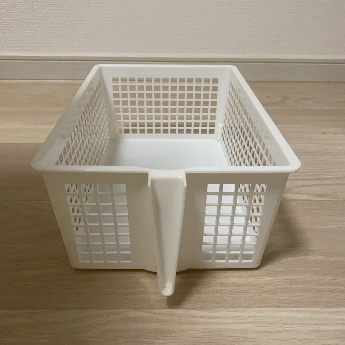 収納バスケット ホワイト1個