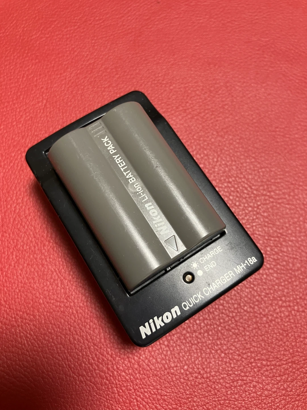 ニコン充電池セット❗️の写真2枚目