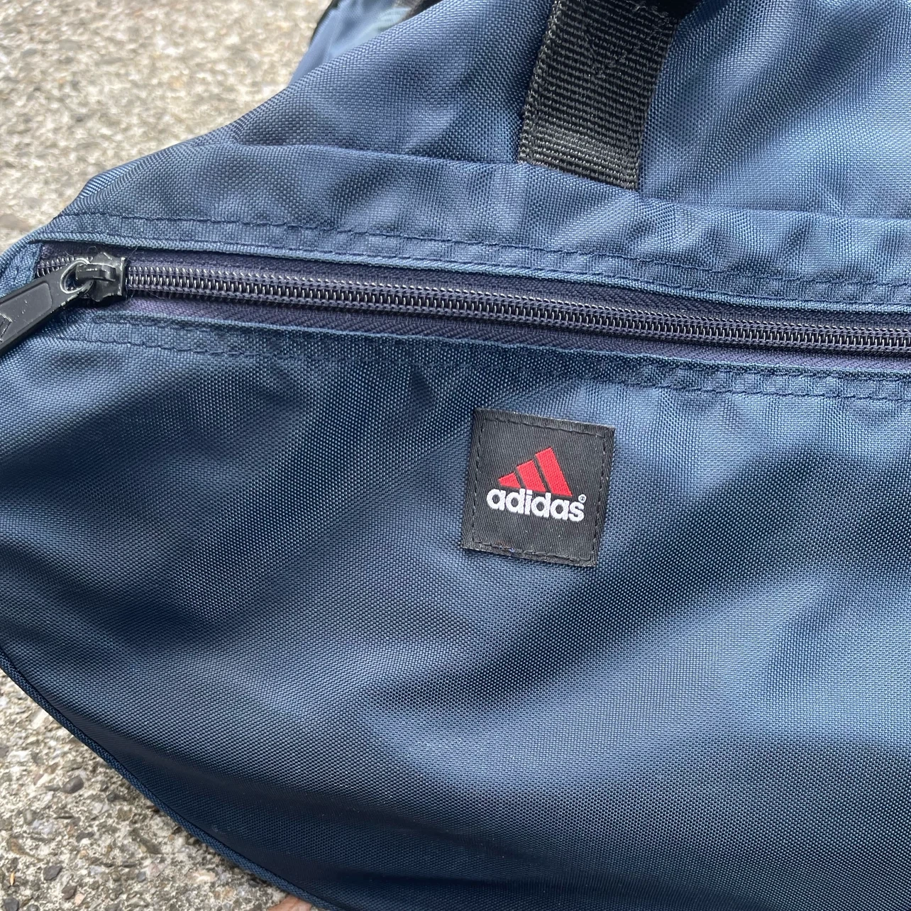 adidas スポーツバッグの写真4枚目
