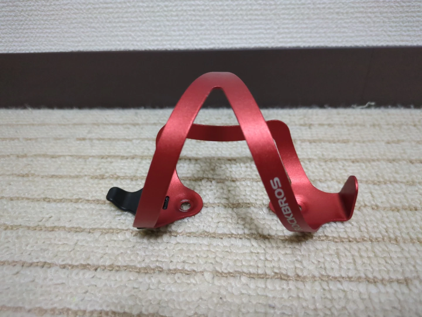 ロックブロス ボトルケージ 赤の写真2枚目