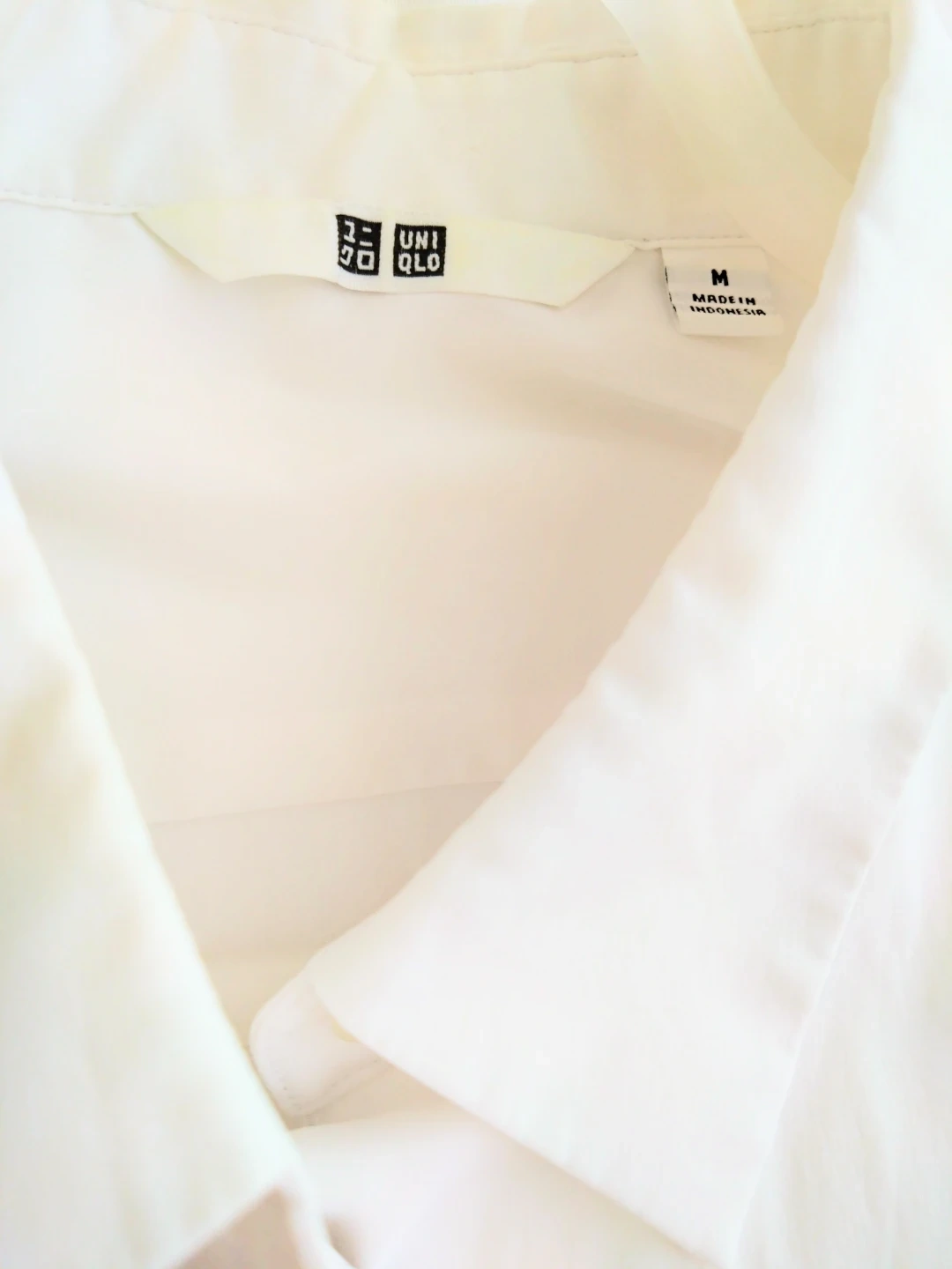 UNIQLO Yシャツ 白の写真2枚目