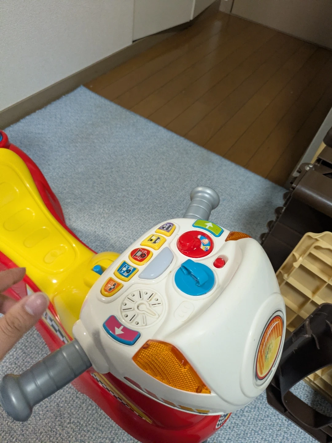 ブイテック 3in1 乗用玩具 赤の写真8枚目