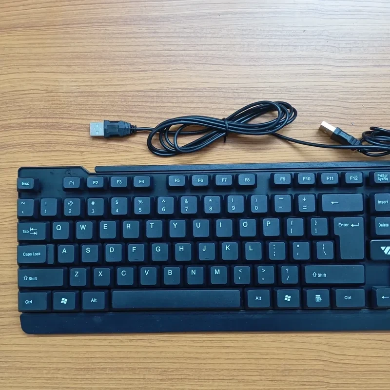 USB接続 有線キーボード ブラックの写真2枚目