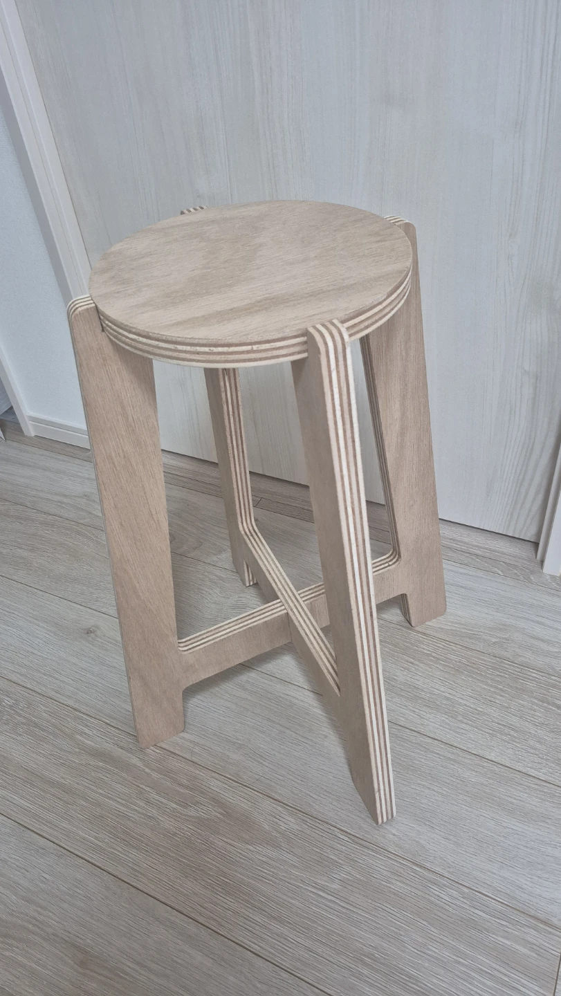 【カインズ】 木製スツール 高さ 60cm