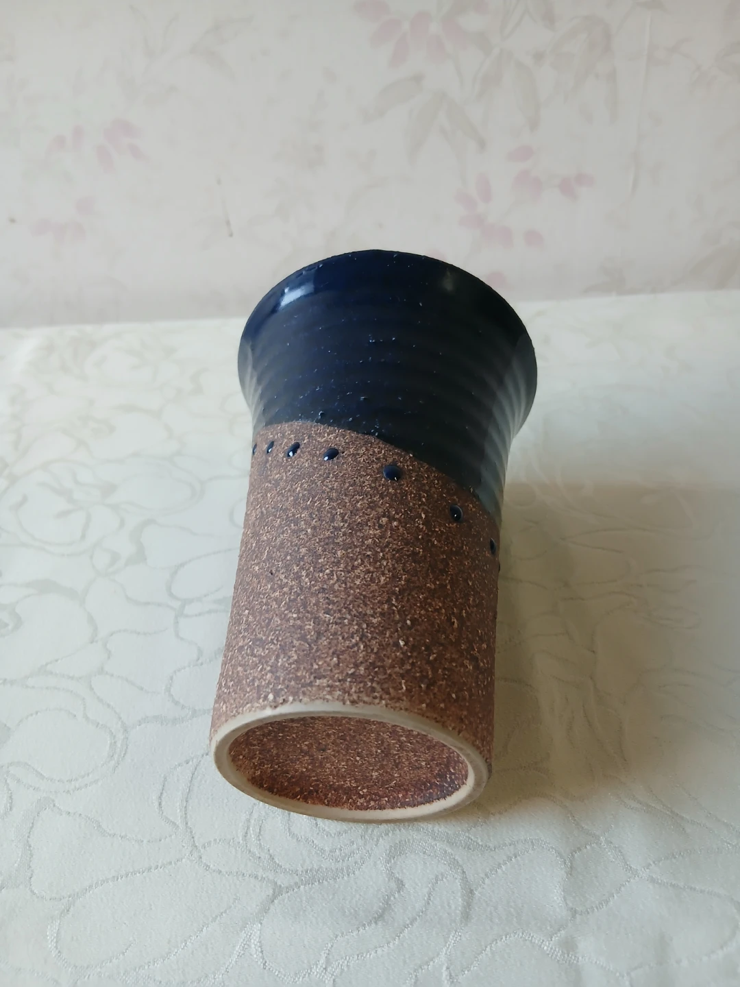 和風 陶器 タンブラー 紺色の写真2枚目