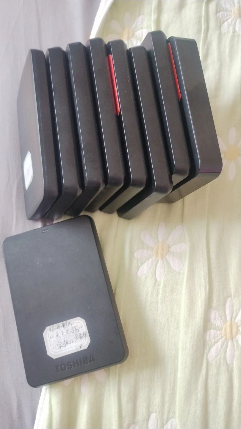 東芝 外付けHDD 1TB 1台の写真2枚目