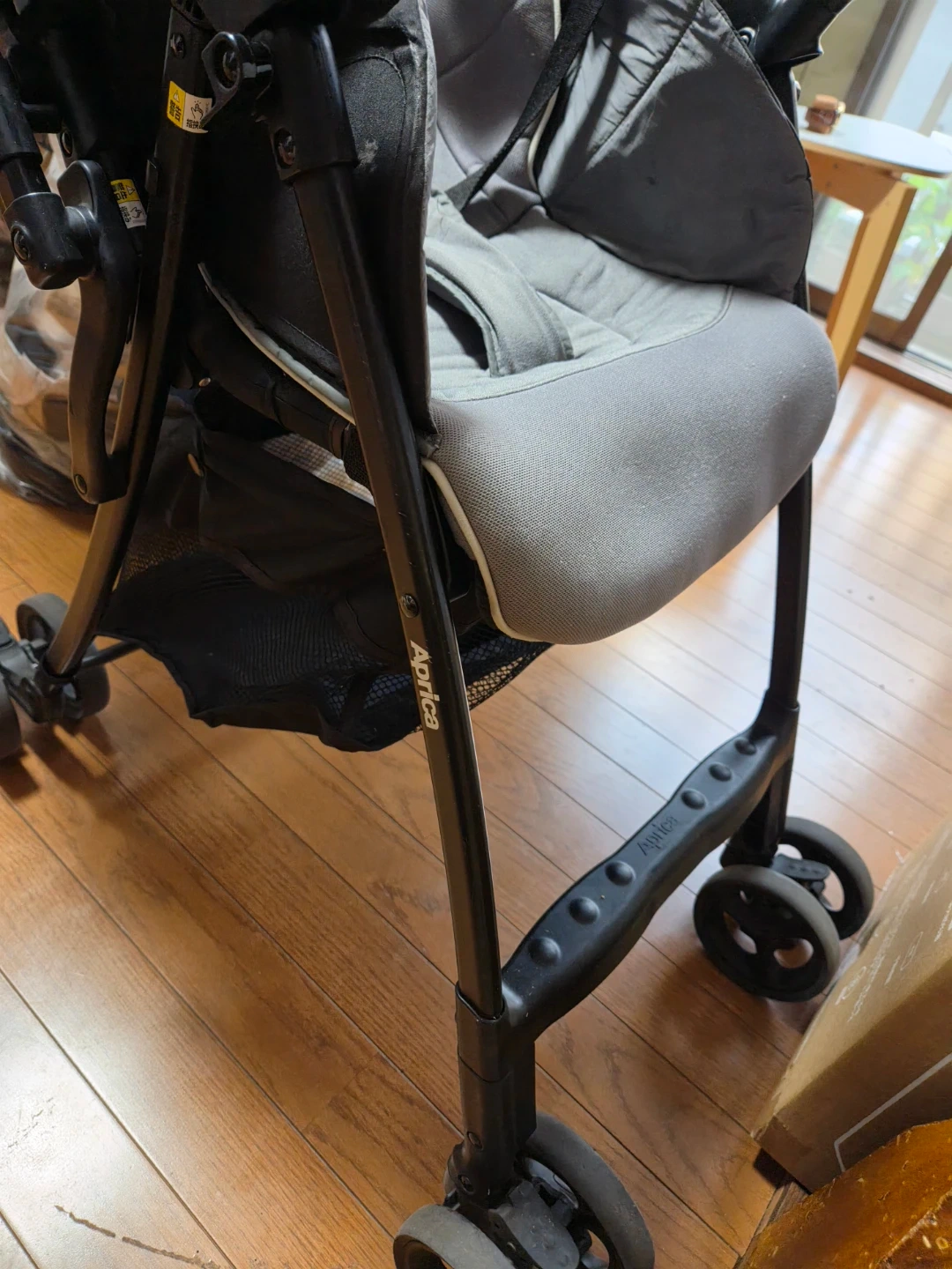 アップリカ ベビーカー カルーナの写真6枚目