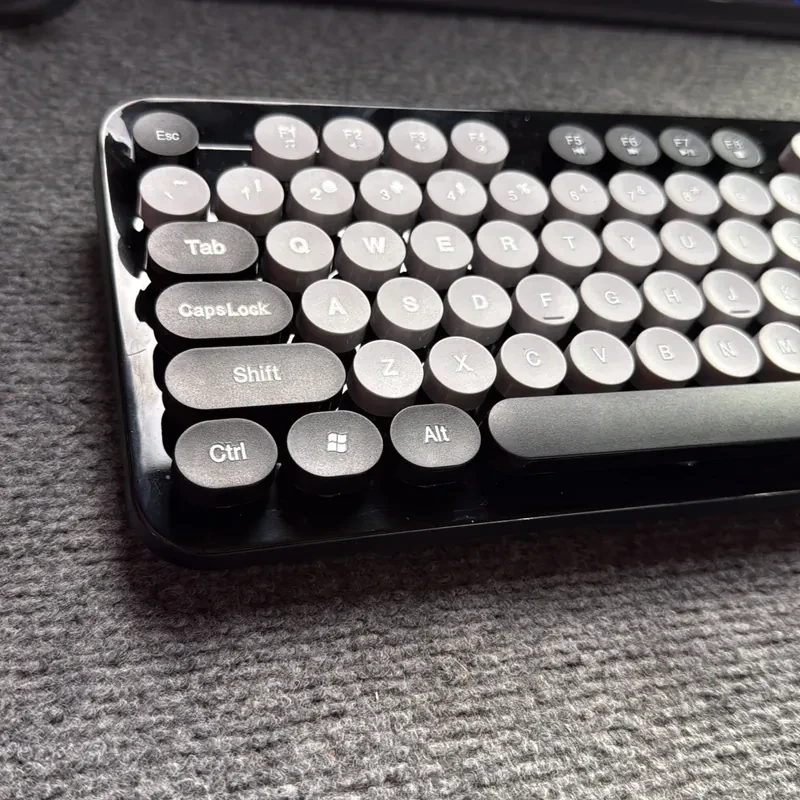 ワイヤレスキーボード マウスセット レトロ