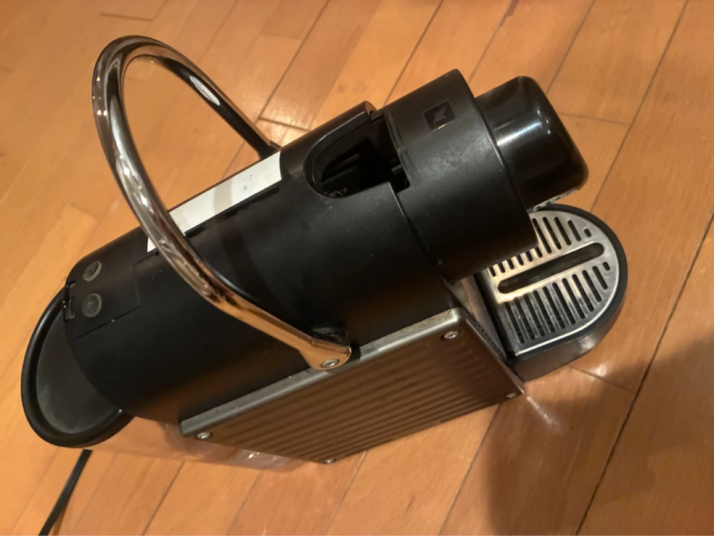 ネスプレッソ コーヒーメーカー C60