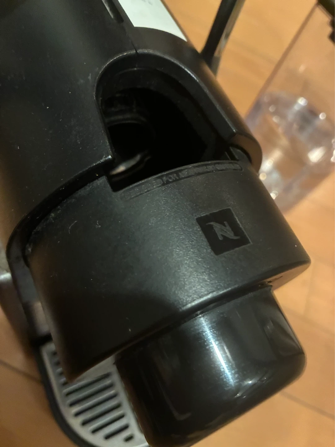 ネスプレッソ コーヒーメーカー C60の写真4枚目