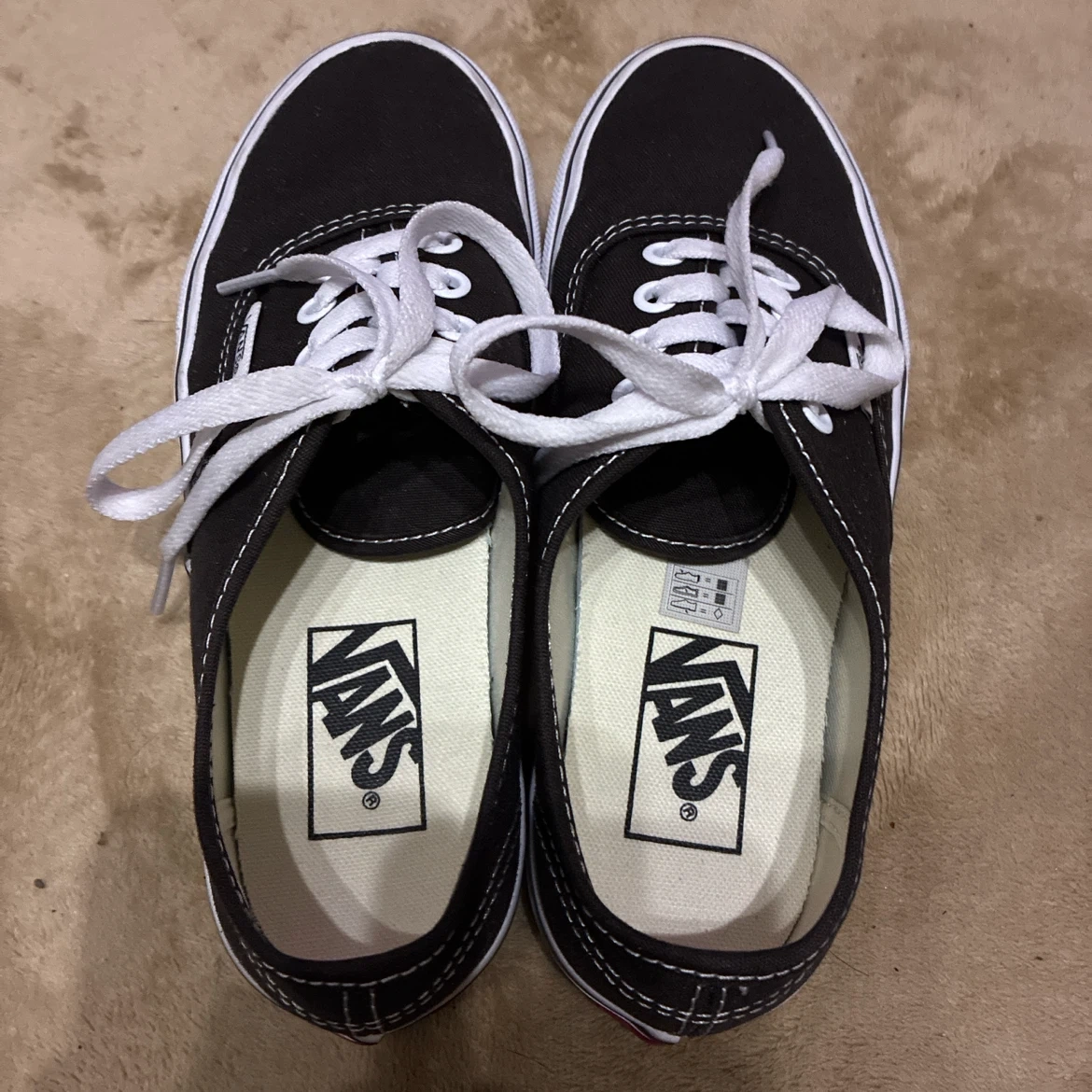 VANS Authentic ブラウン スニーカー 22.5cmの写真3枚目