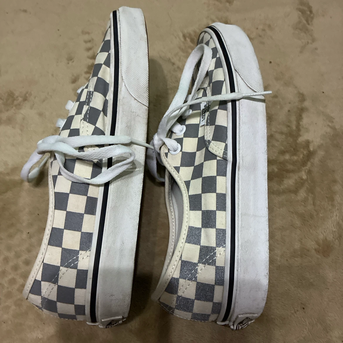 VANS Authentic チェッカーフラッグ スニーカー 23.5cmの写真4枚目
