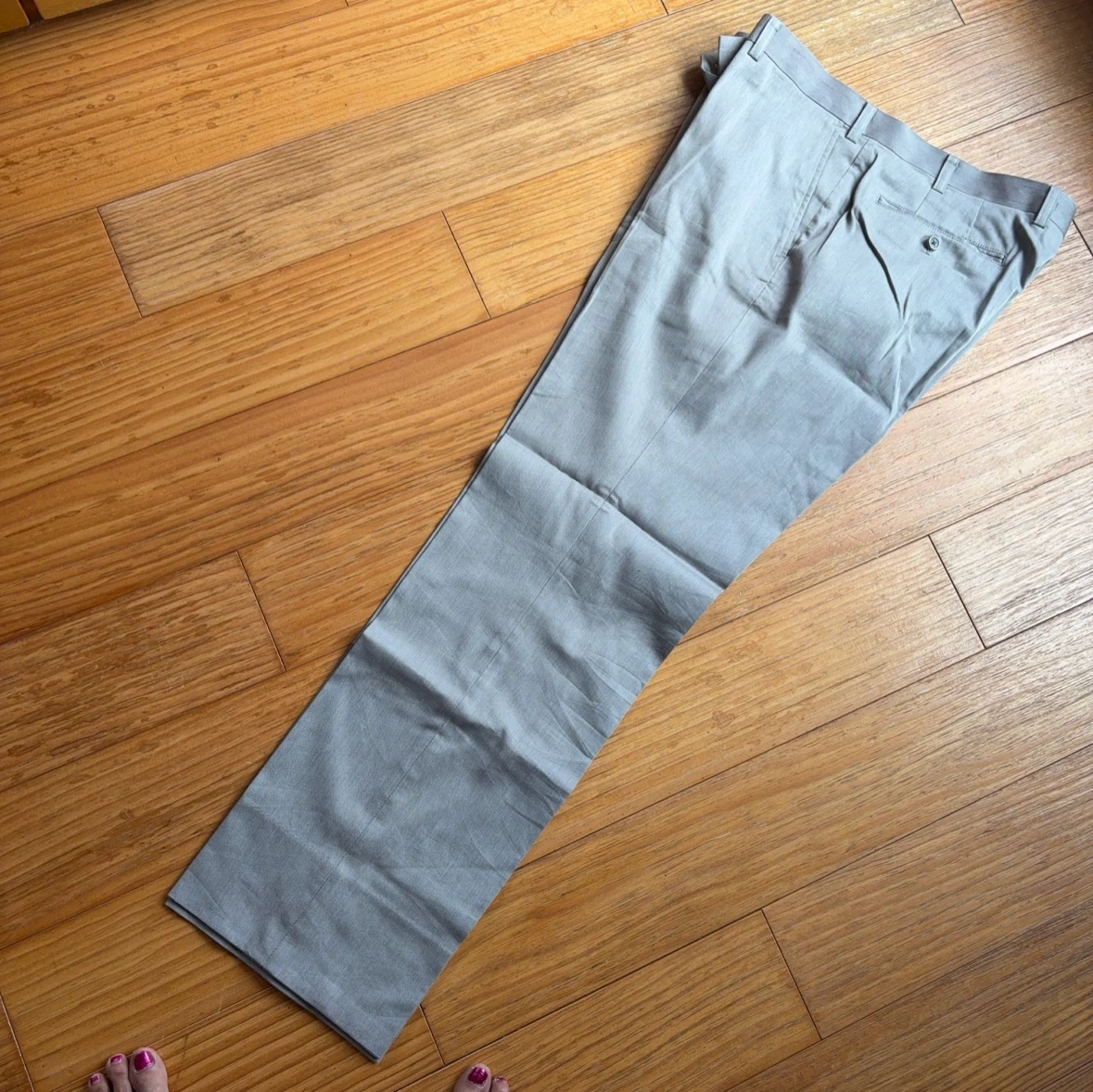 スラックス