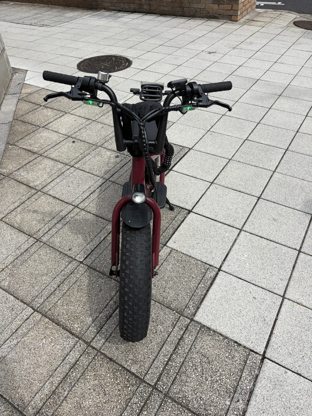電動ファットバイク 受け渡し場所相談可能の写真2枚目