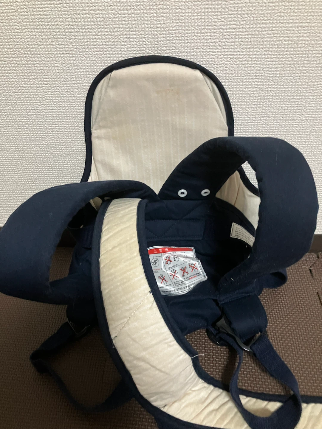 コンビ ニンナナンナA-78 抱っこ紐の写真2枚目