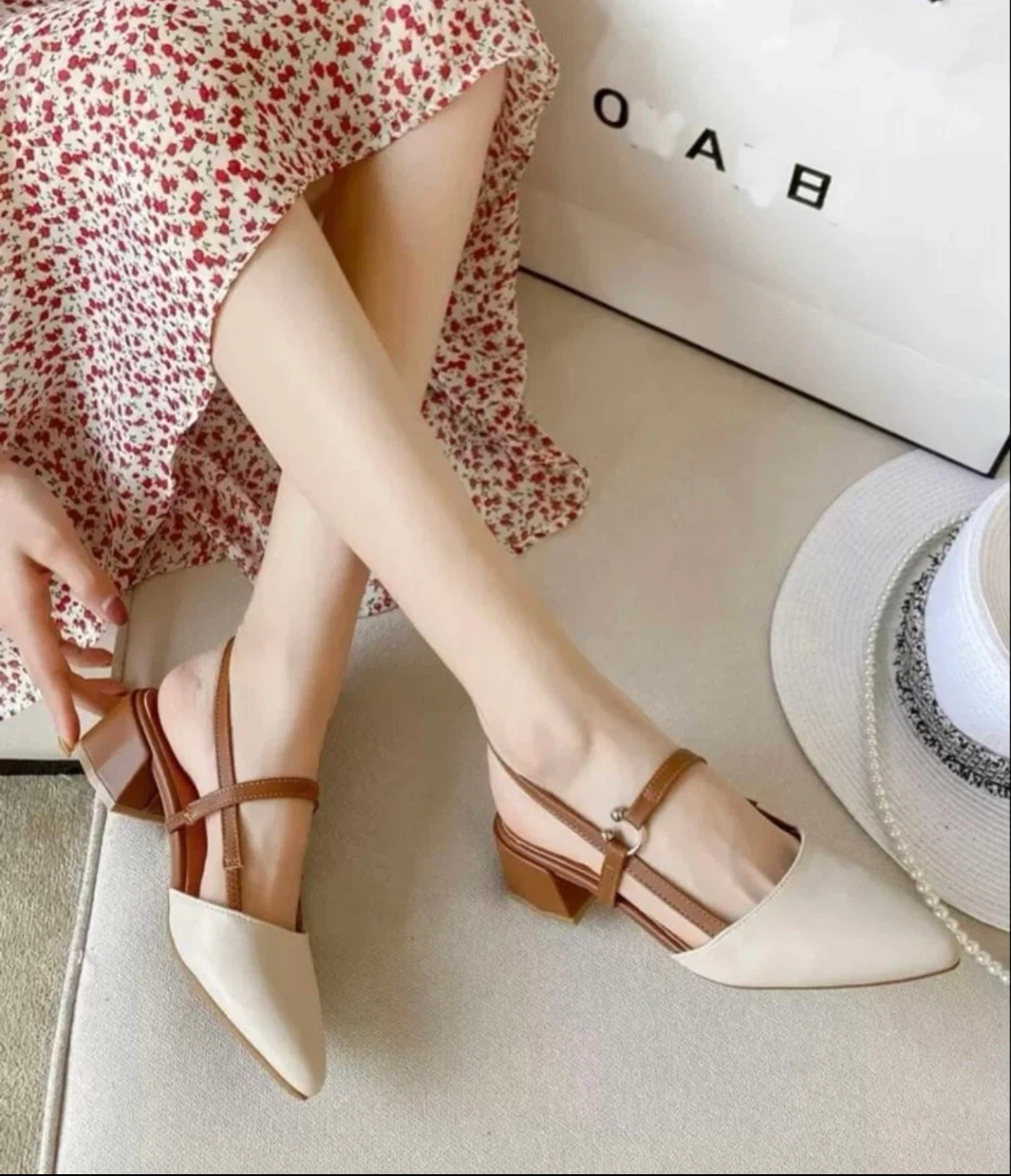 👡🌟【未使用品】ストラップパンプス 2足セット ゴールド・アイボリー(24,5)の写真9枚目