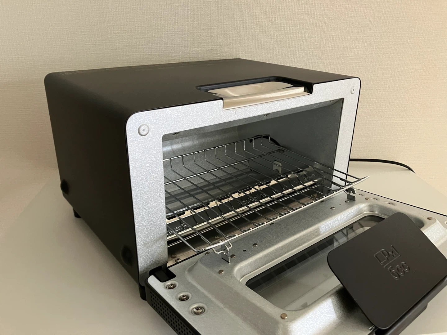 バルミューダのスチームオーブントースターの写真3枚目