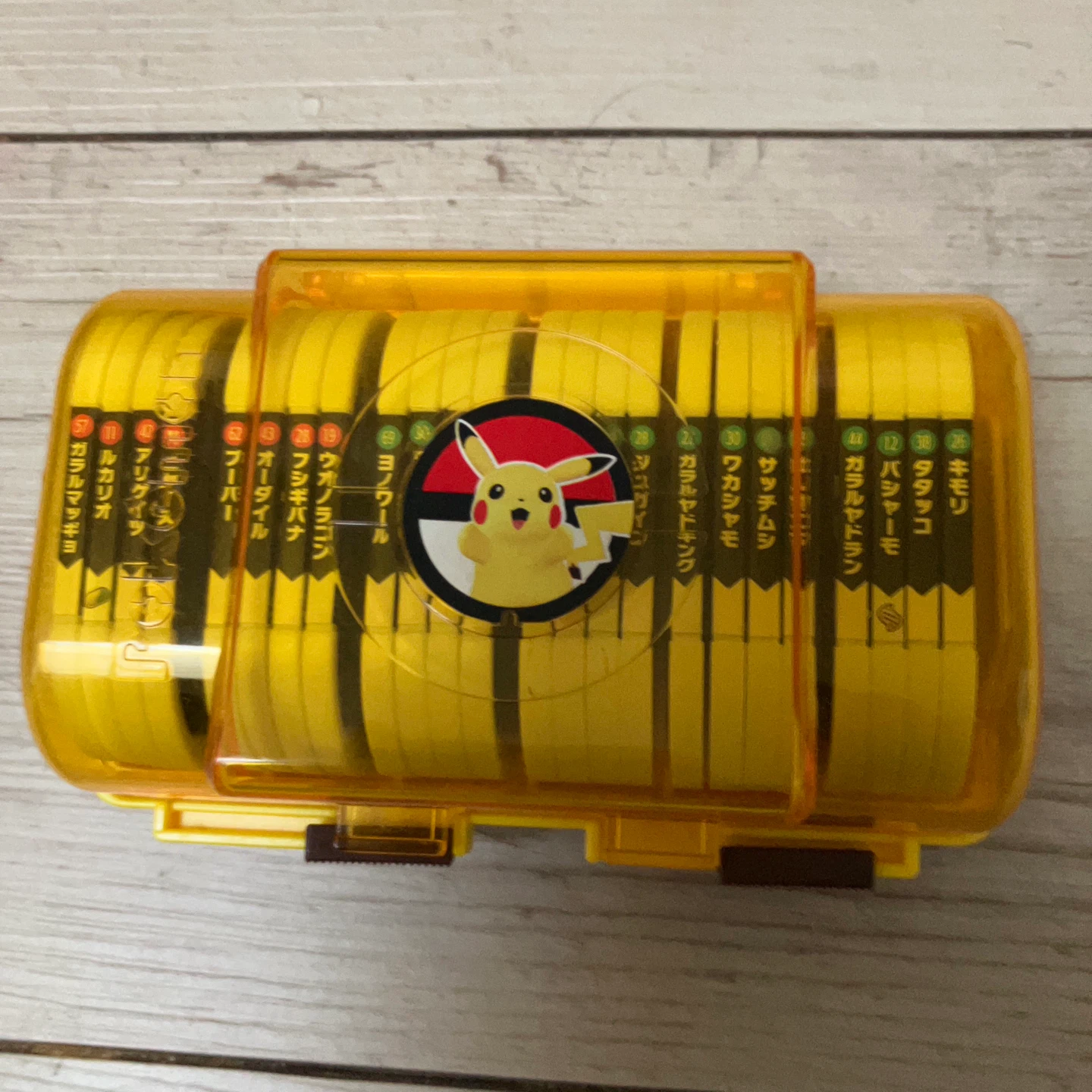 ポケモンメザスタケースとカードセット