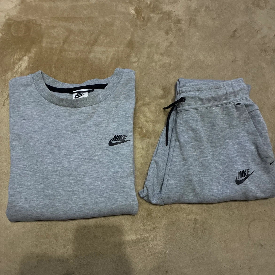 NIKE ナイキ テックフリース セットアップ グレー 上下セット 上M、下L