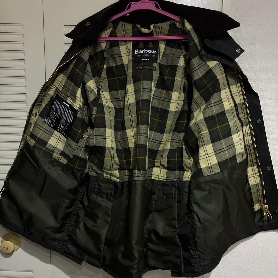 【美品】Barbour バブアー オイルドジャケット オリーブ 38 英国製の写真7枚目