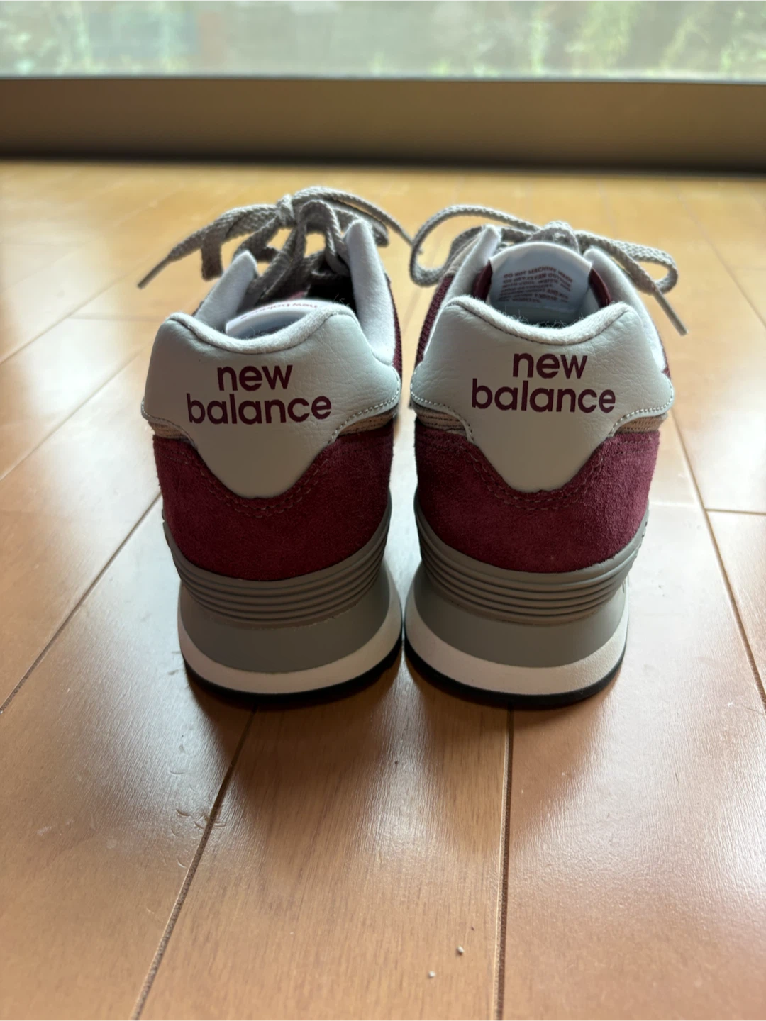 New Balance 574 バーガンディ スニーカー　unisex 25.0の写真4枚目