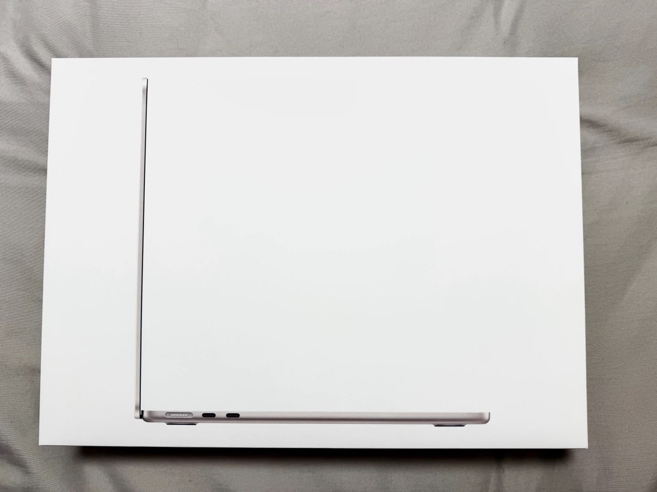 【新品未開封】MacBook Air 13インチ M5 2026