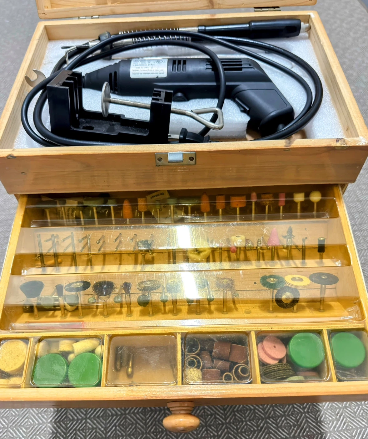 ルーター工具セット 木箱収納