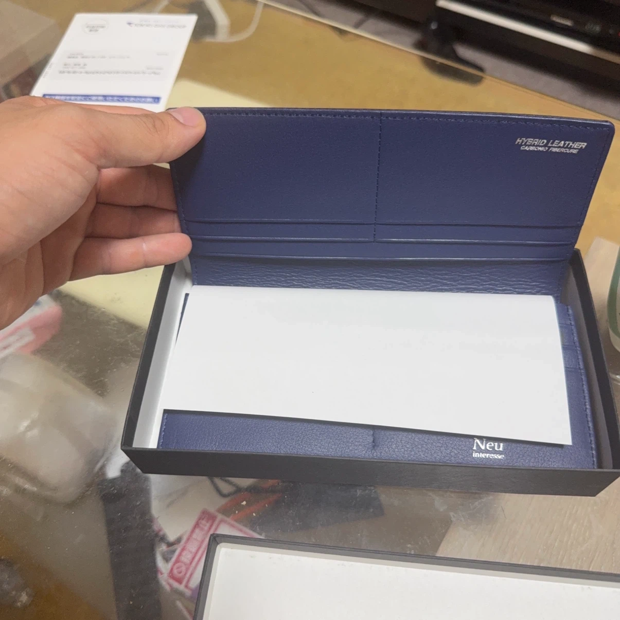 ノイインテレッセ 長財布の写真2枚目
