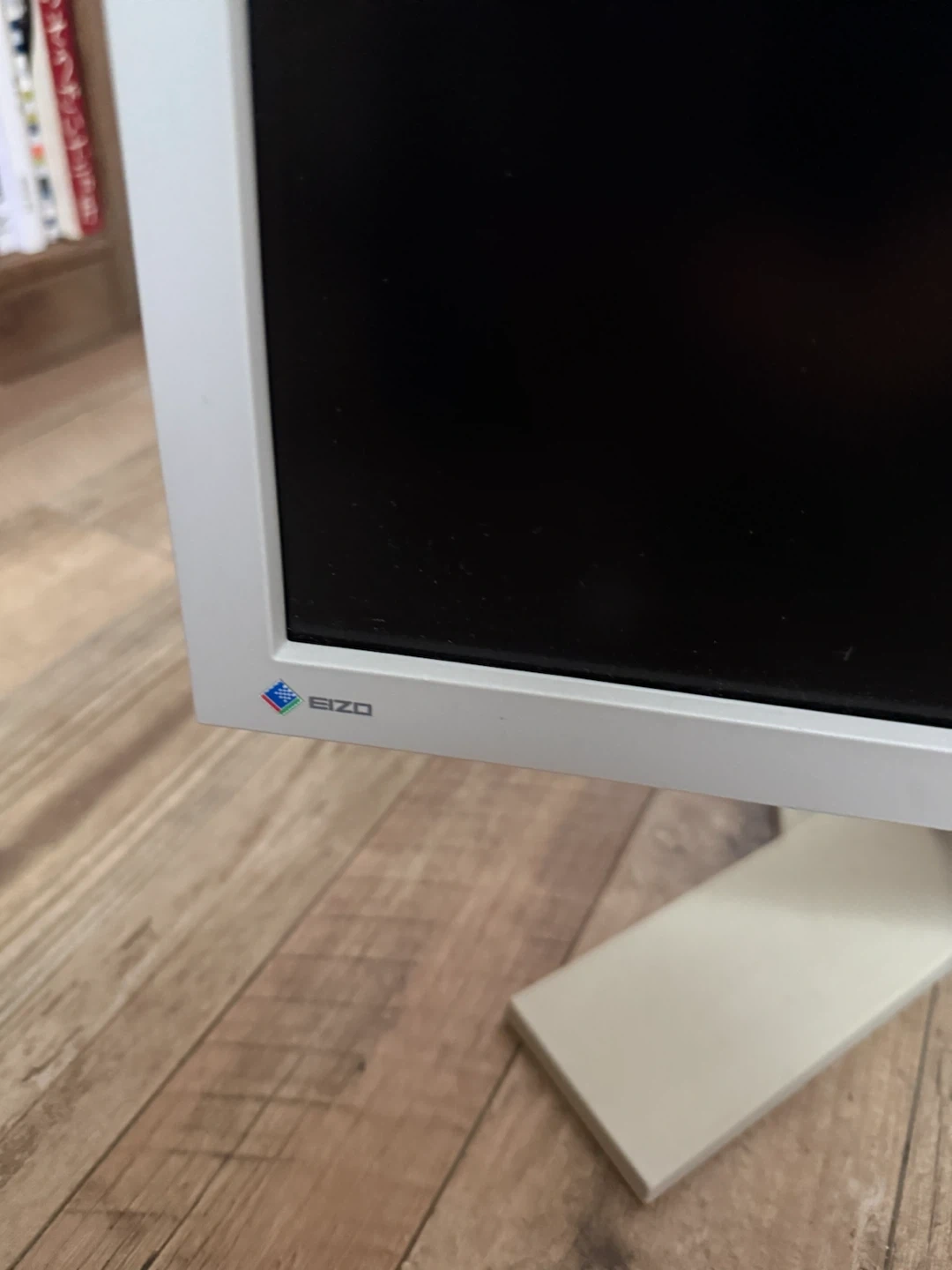 EIZO 液晶モニター FlexScan S2031Wの写真3枚目