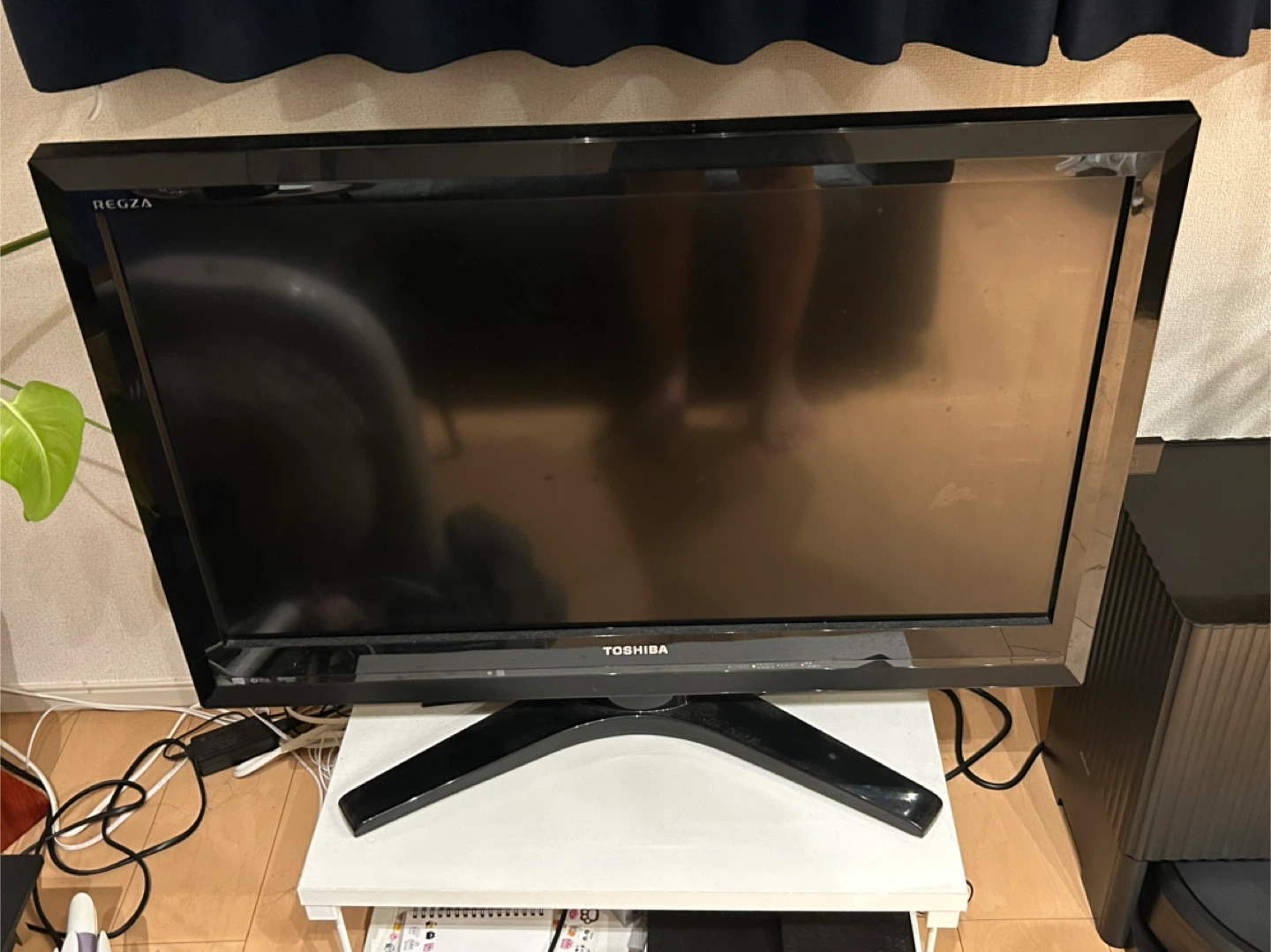 東芝 レグザ 32インチ 液晶テレビ 32H1S - キャロット（Karrot）