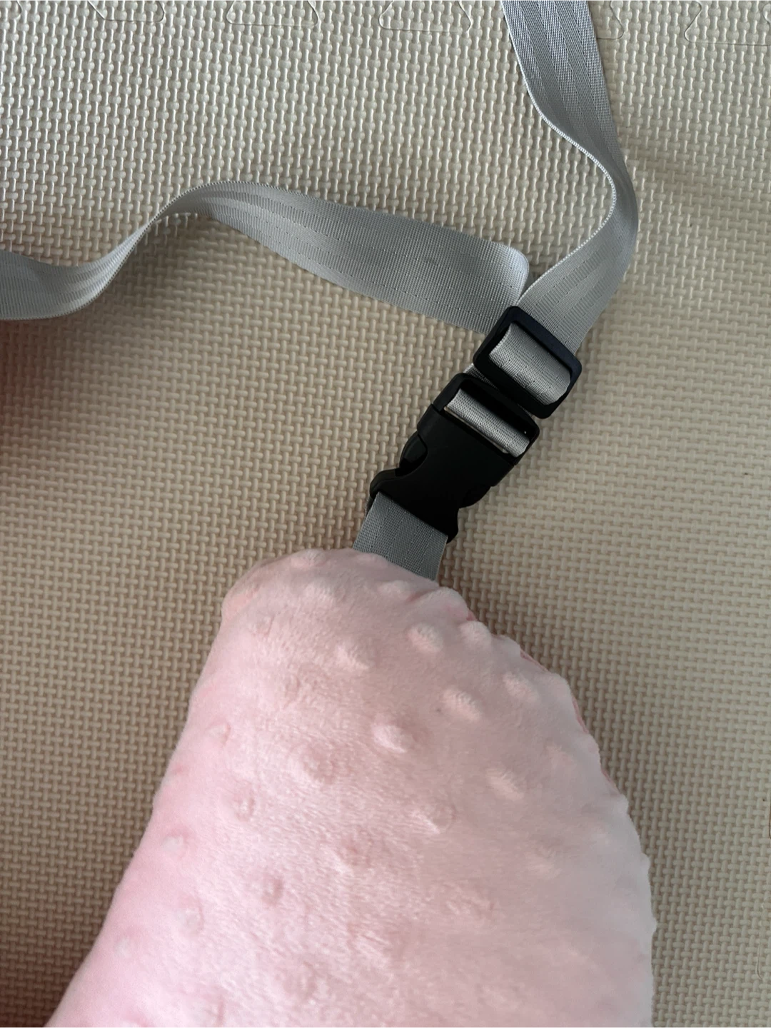 クイーンローズ 授乳クッション ピンクの写真3枚目