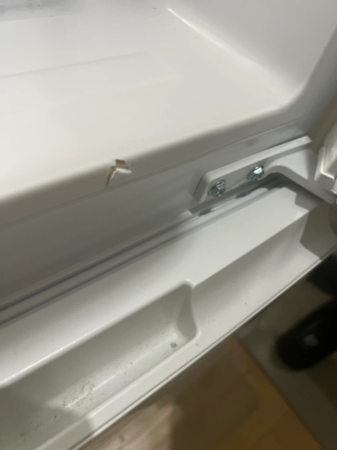 シャープ 冷蔵庫 & 東芝 洗濯機 2点セットの写真3枚目