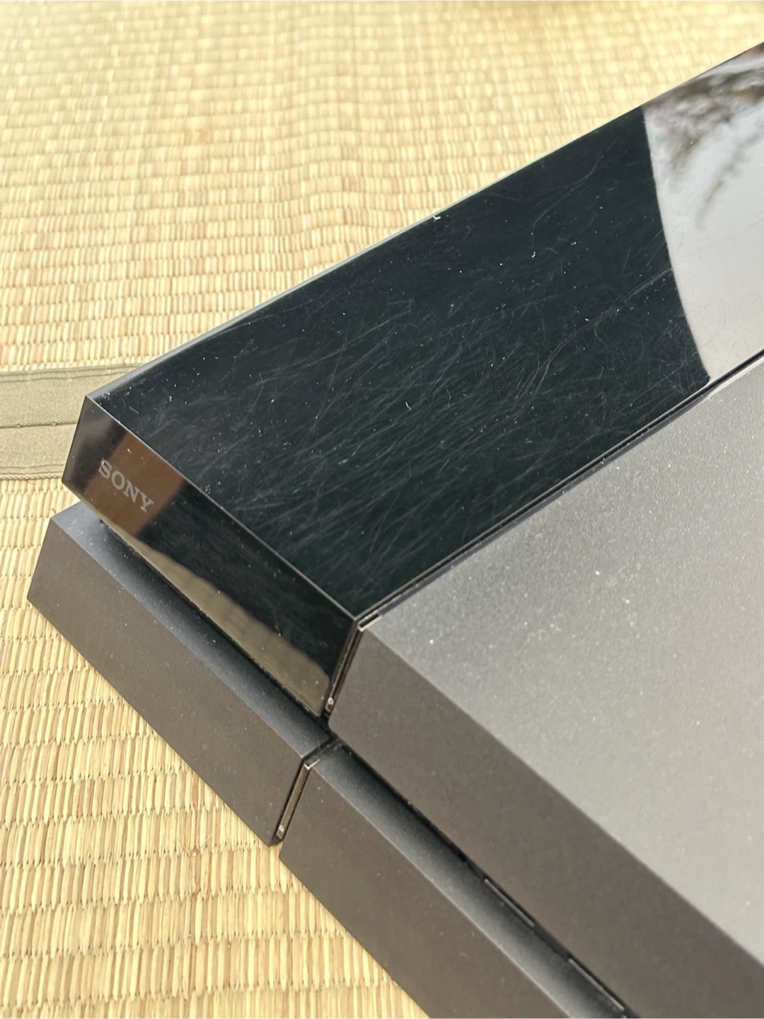 SONY PlayStation 4(PS4)500GB CUH-1004Aの写真3枚目