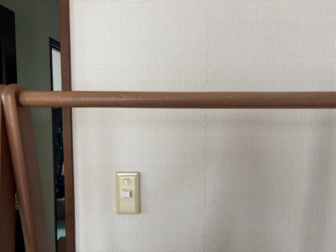 木製ハンガーラック コートハンガーの写真2枚目