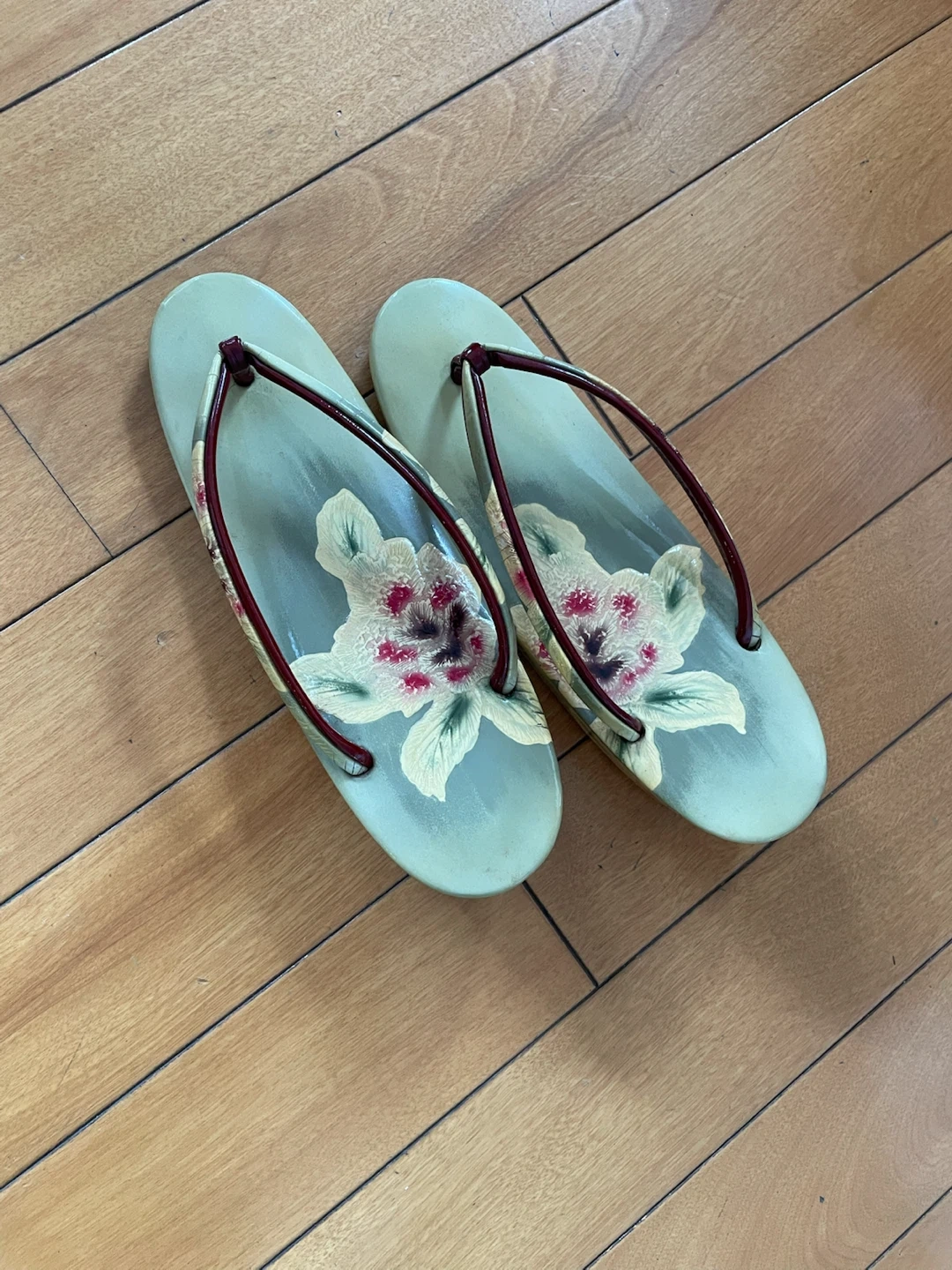 (差し上げます)草履(ぞうり)着物着る方へ