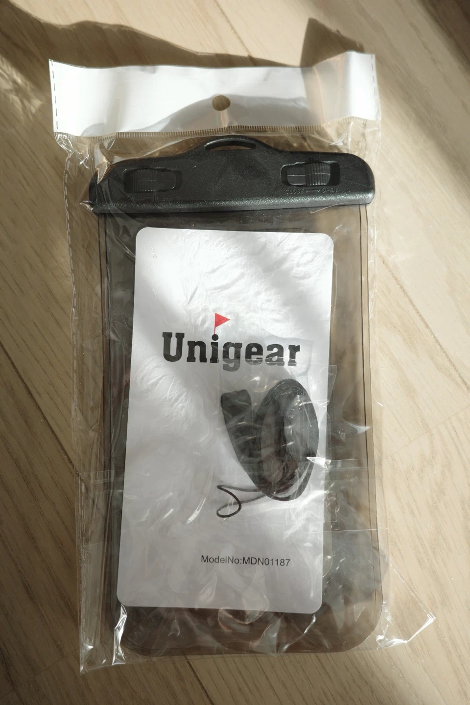 Unigear 防水ケース MON01187 防水スマホケース