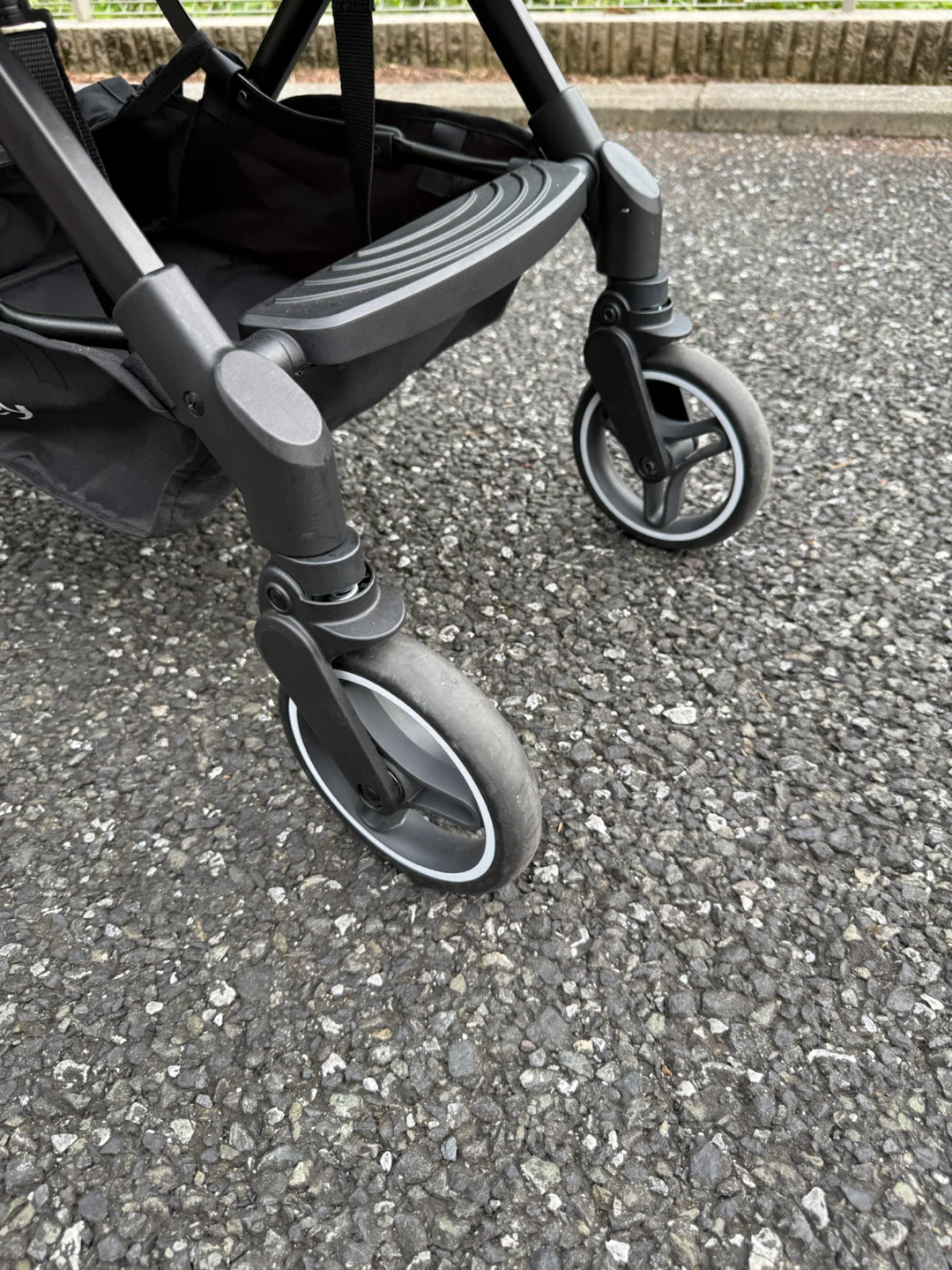 ベスレイ ベビーカー ブラックの写真4枚目
