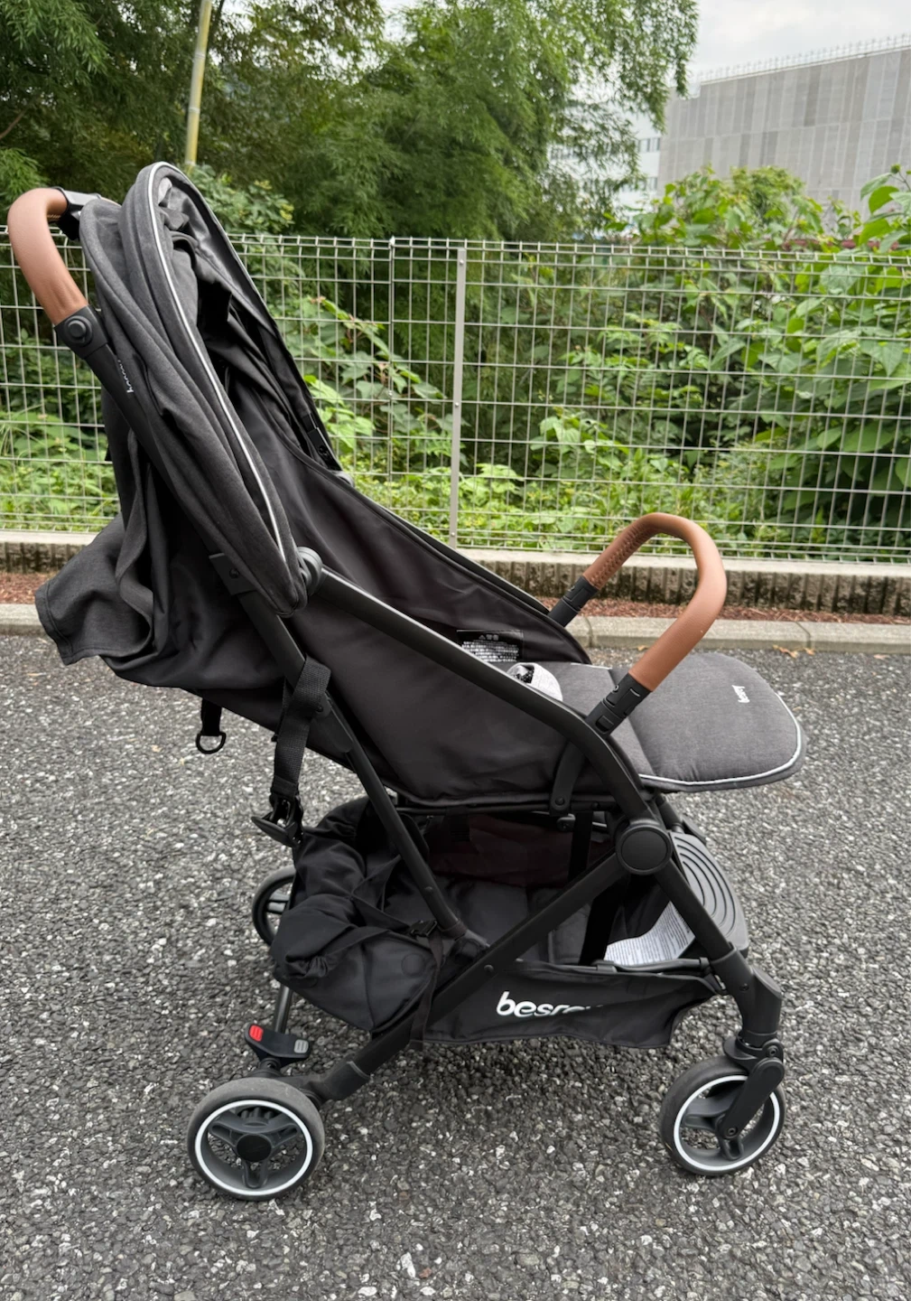 ベスレイ ベビーカー ブラックの写真6枚目