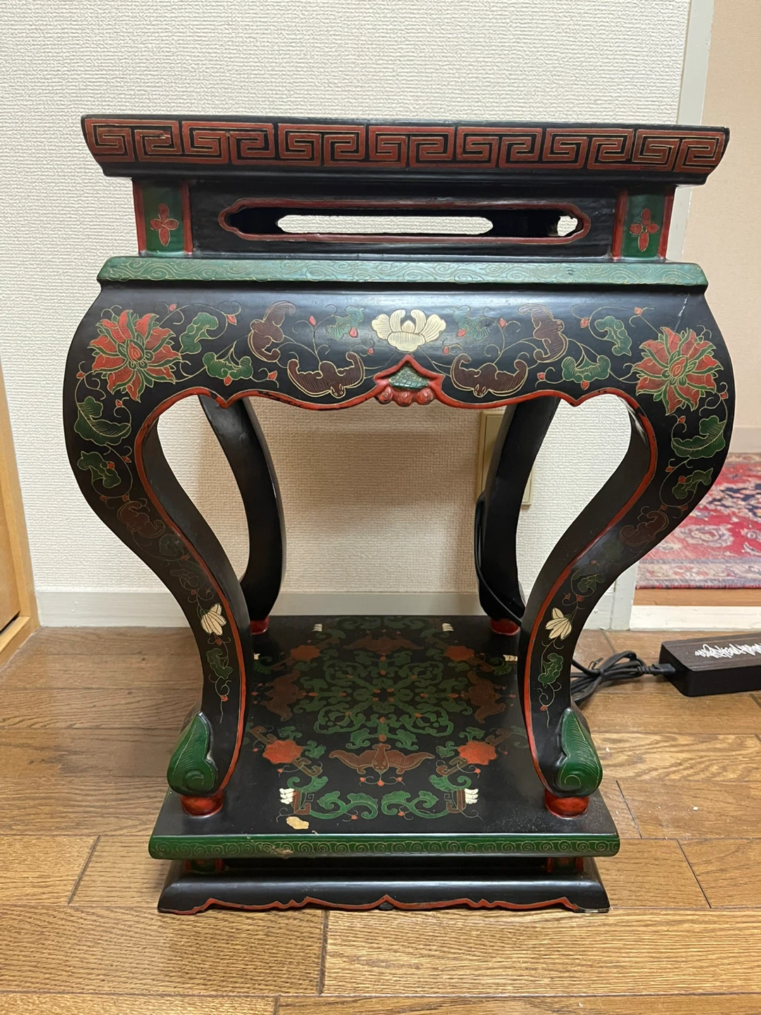 中国美術 花台 飾り台 漆塗り