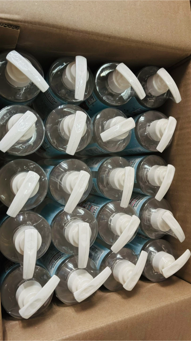 化粧品割引券3000円とラインフレンズ ハンドジェル 500ml 4ケースの写真2枚目