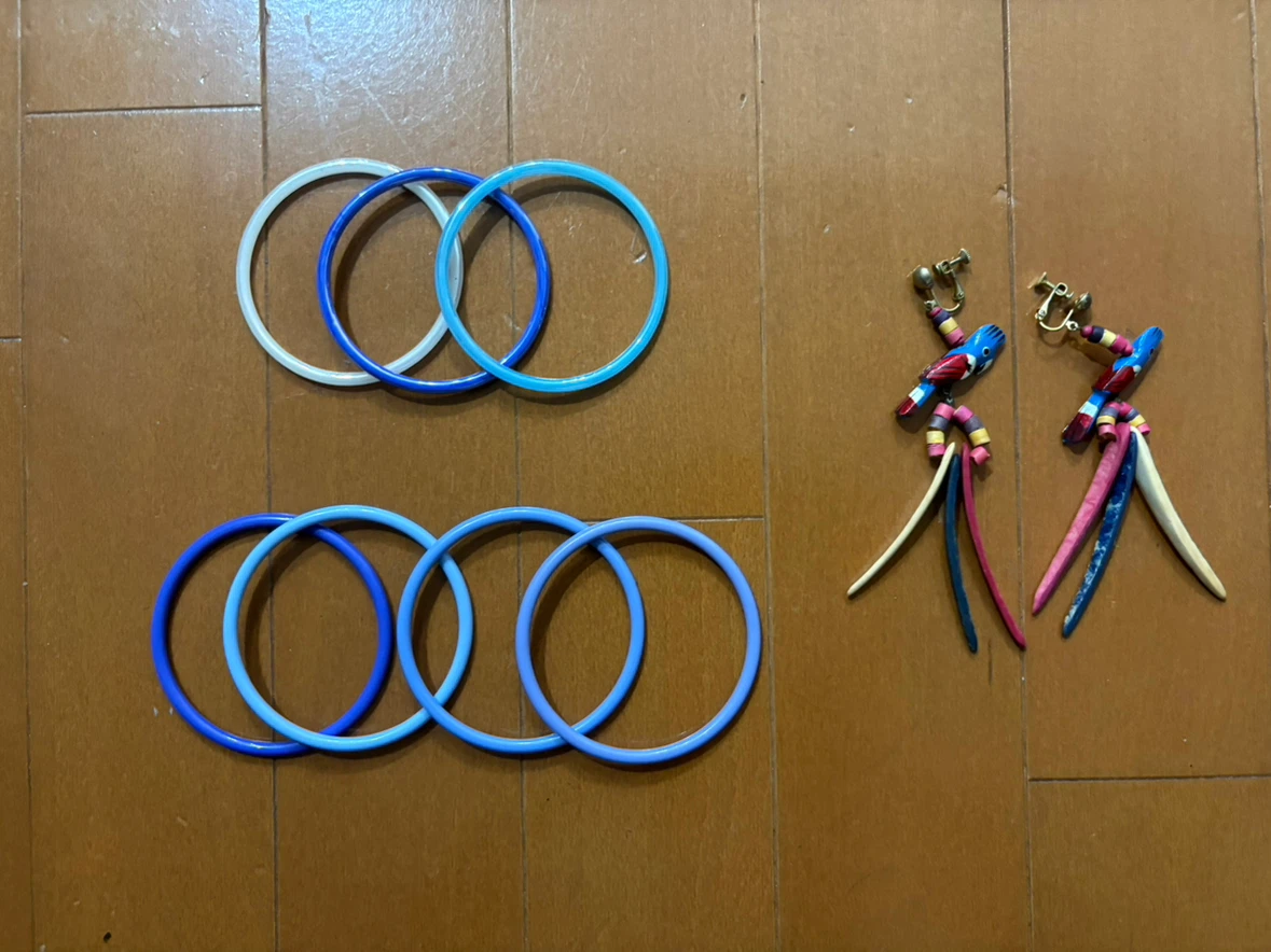 アクセサリー色々まとめ売り　ネックレス、ブレスレット、イヤリングの写真3枚目