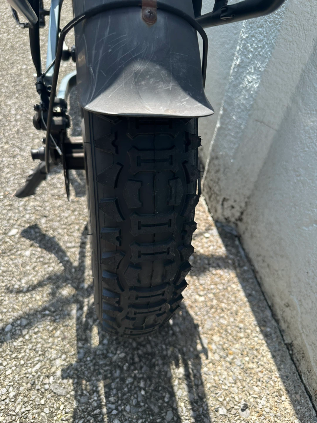 イーモトラッド XPLORER 折りたたみ自転車の写真4枚目