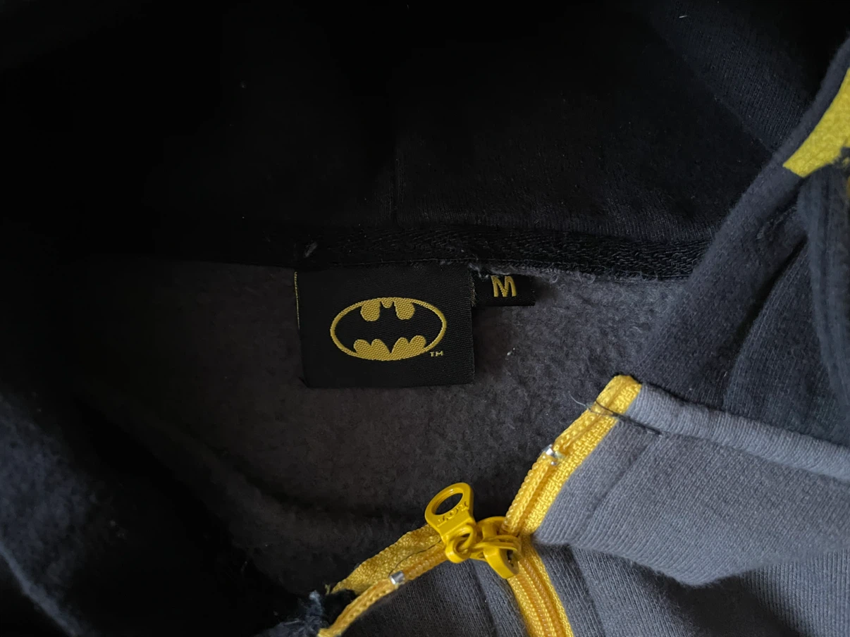 バットマン ジップアップパーカー Mサイズの写真3枚目