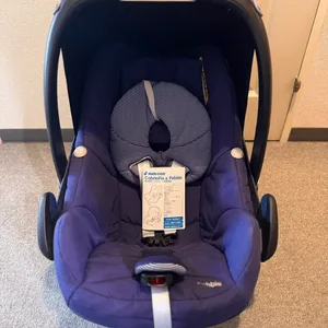 MAXI-COSI マキシコシペブ ルベビーシート 新生児対応チャイルドシート Pebble