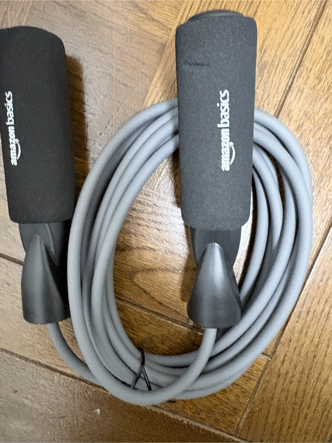 アマゾンベーシック 縄跳び グレー新品