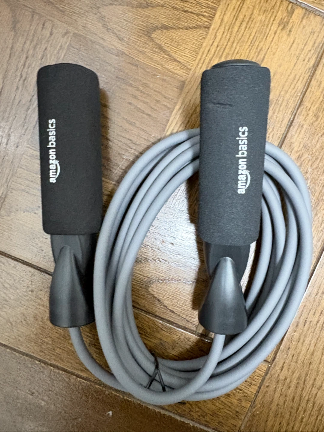 アマゾンベーシック 縄跳び グレー新品の写真2枚目