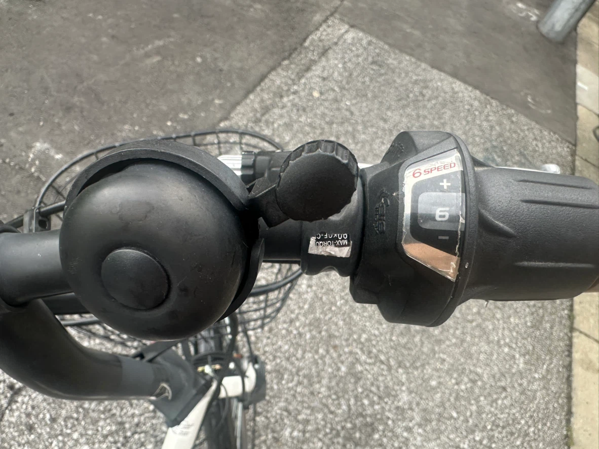 ペルテック 電動自転車 TDN-206Lの写真5枚目